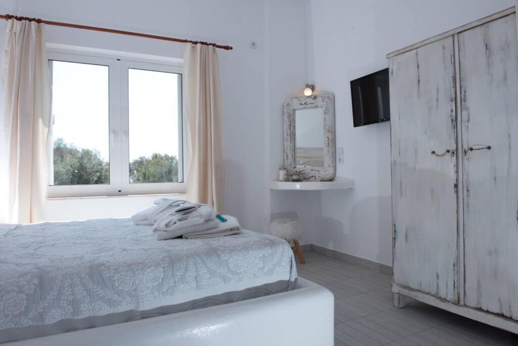 Appartement Nemesis Paleochora à La Canée Extérieur photo